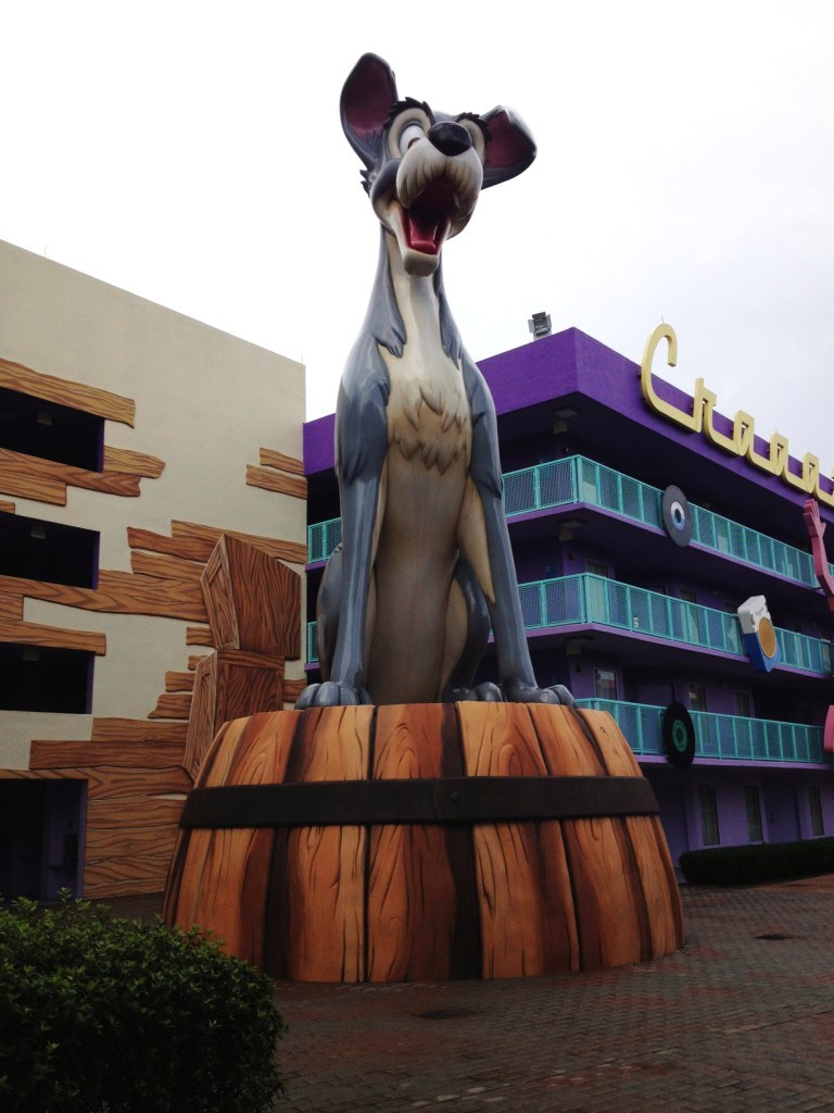 disney character statue of tramp from lady and the tramp at the pop century resort