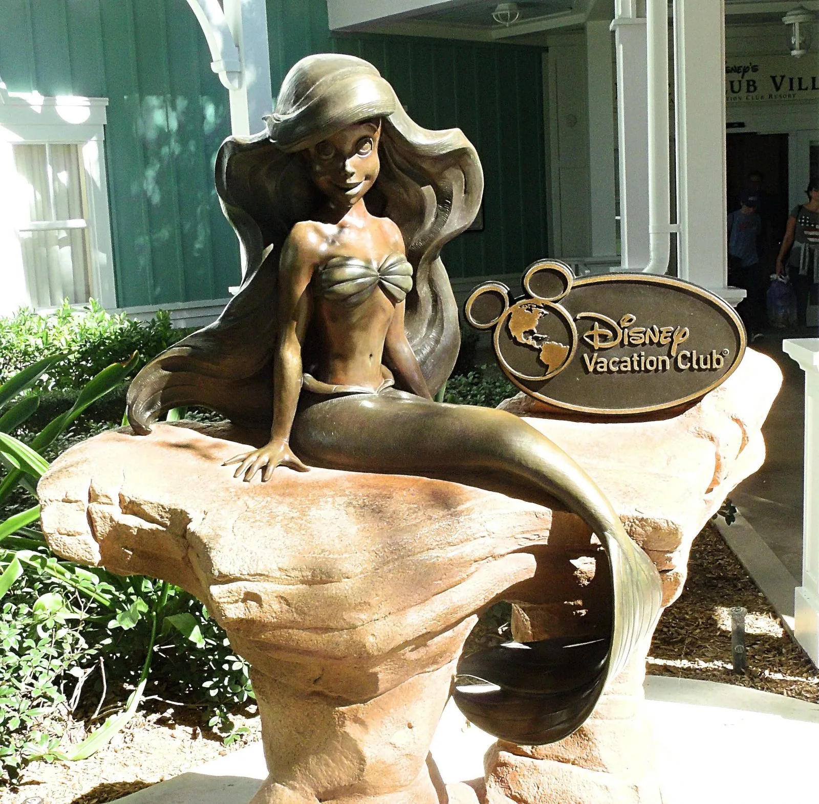 Ariel statue with Disney vacation club plaque
