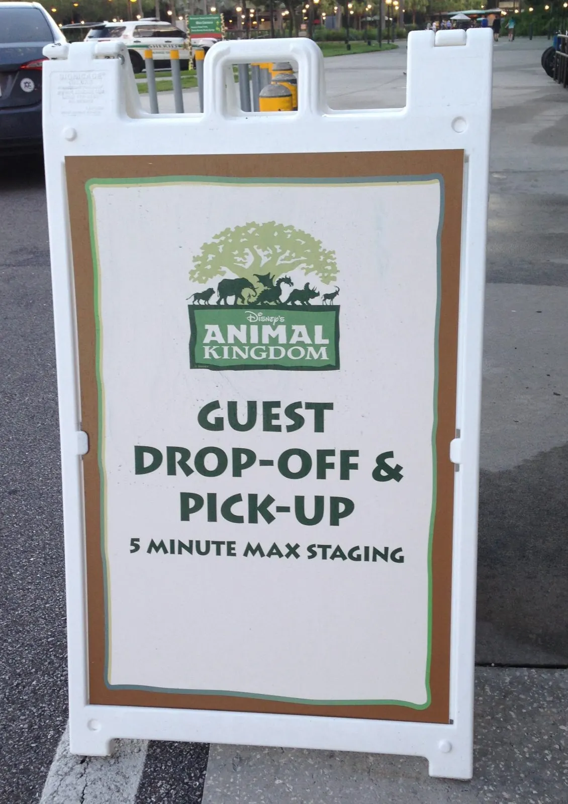 Guest Drop-off and Pick-up sign at Animal Kingdom