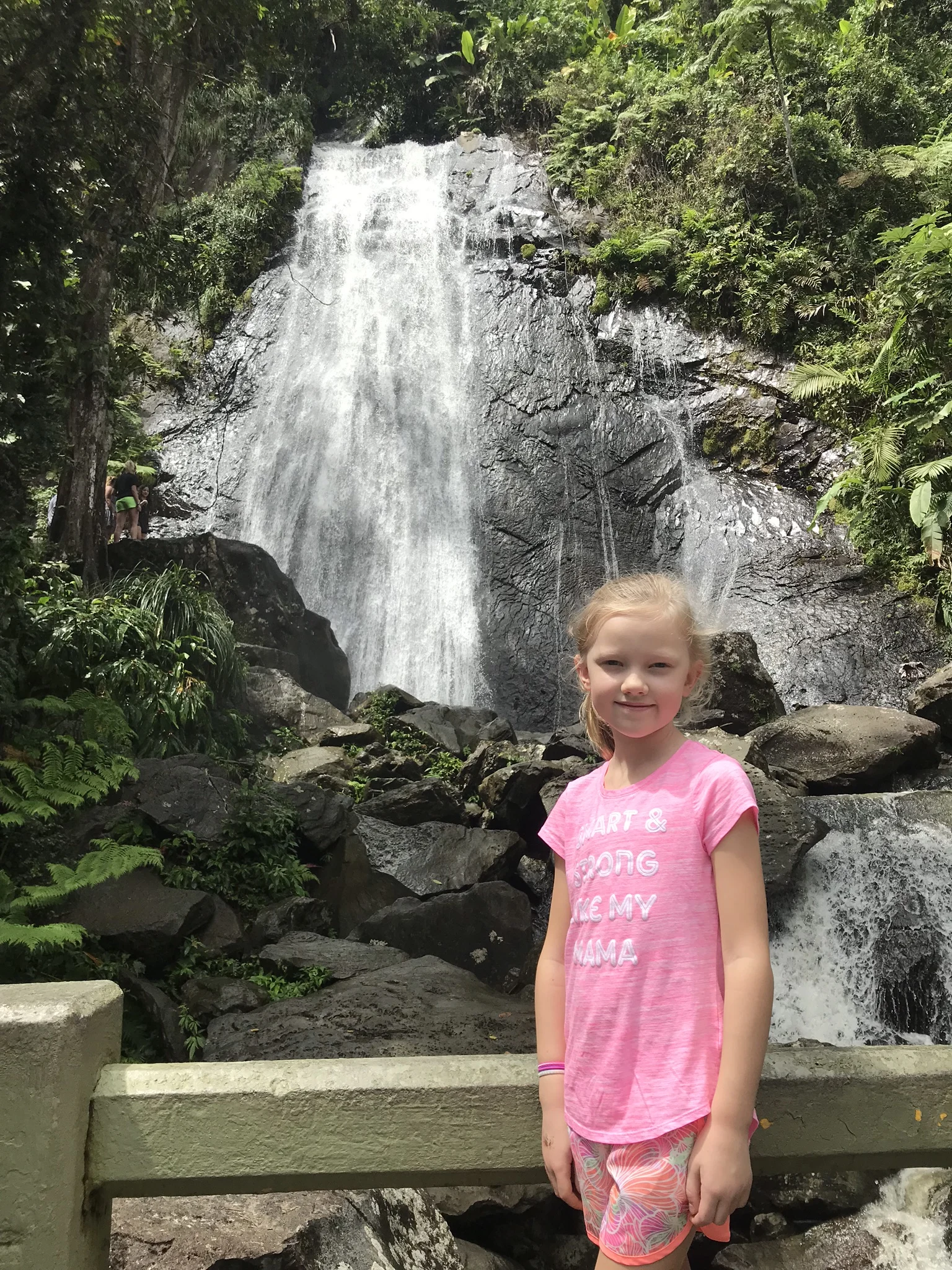 girl in front of la coca falls 