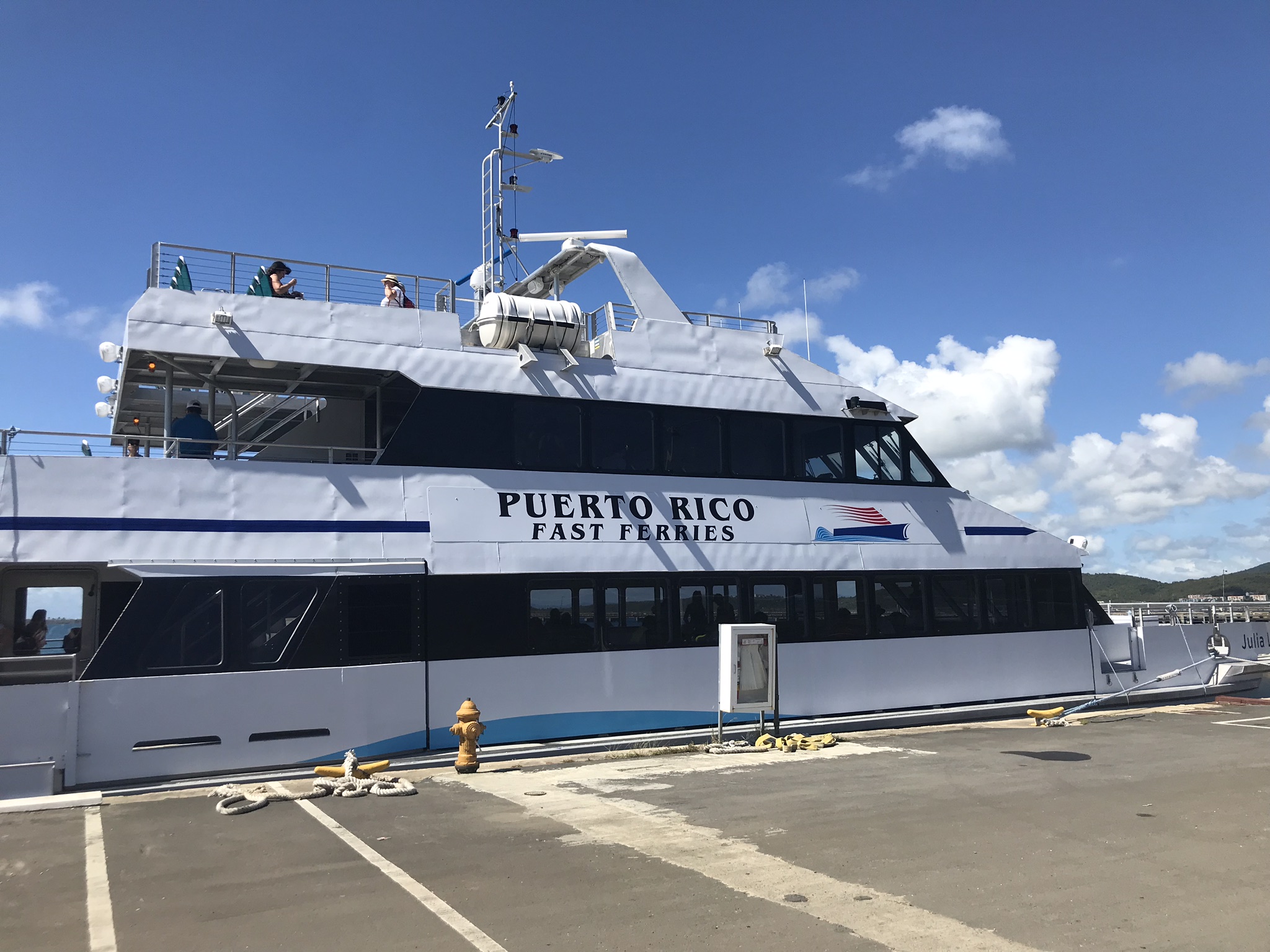 puerti rico fast ferry at dock