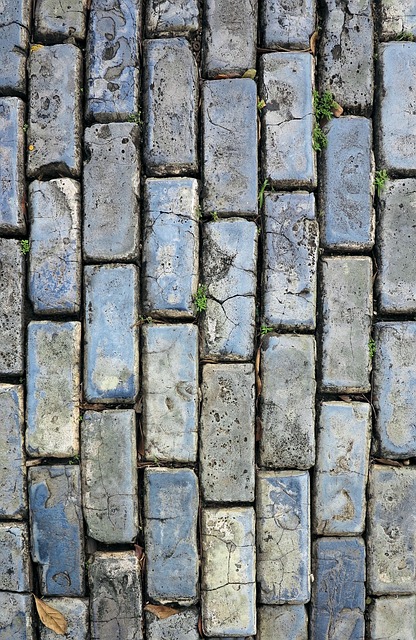 blue cobblestones