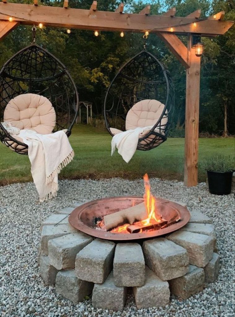 Simple Stone Fire Pit