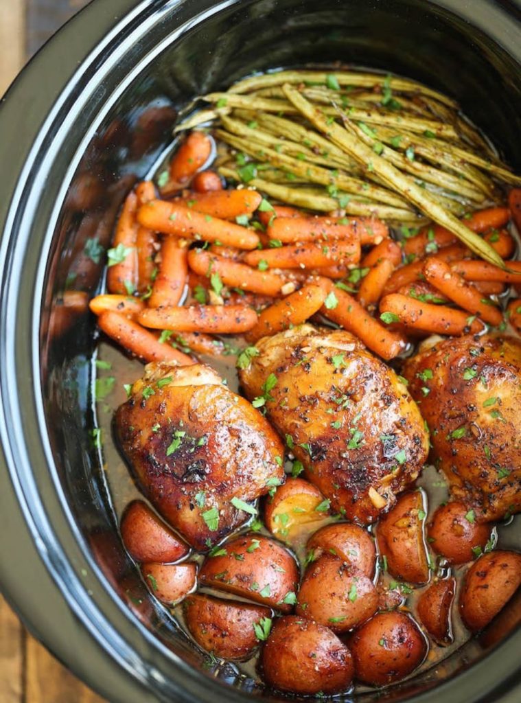 cheap crockpot recipes-honey garlic chicken and veggies
