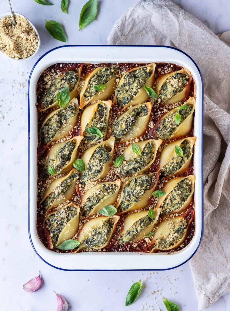 Vegan Spinach And Ricotta Stuffed Pasta Shells